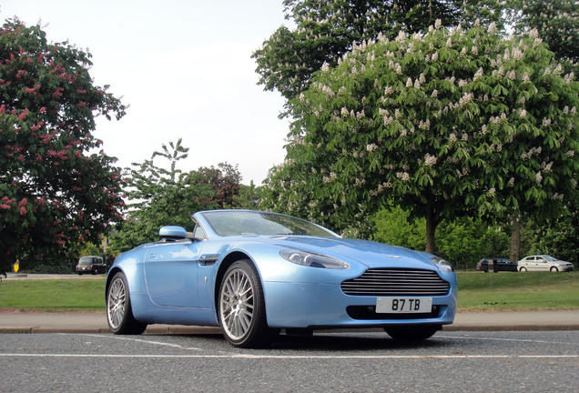 Aston Martin V8 Vantage Roadster