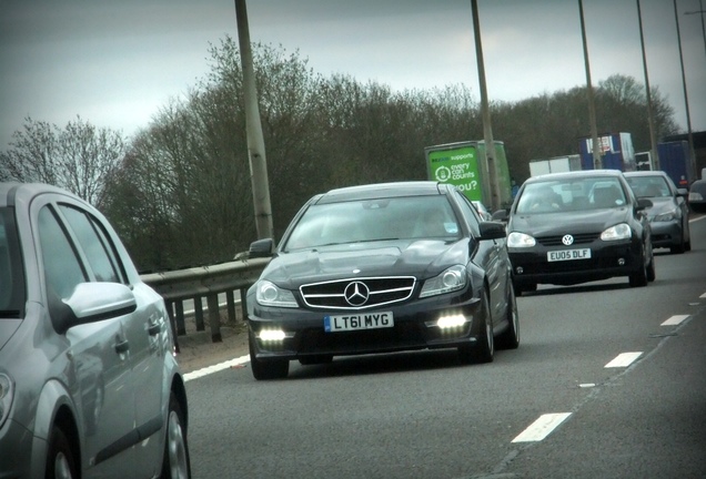 Mercedes-Benz C 63 AMG Coupé Edition 125