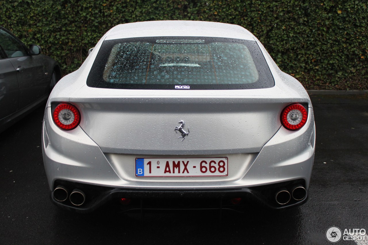 Ferrari FF