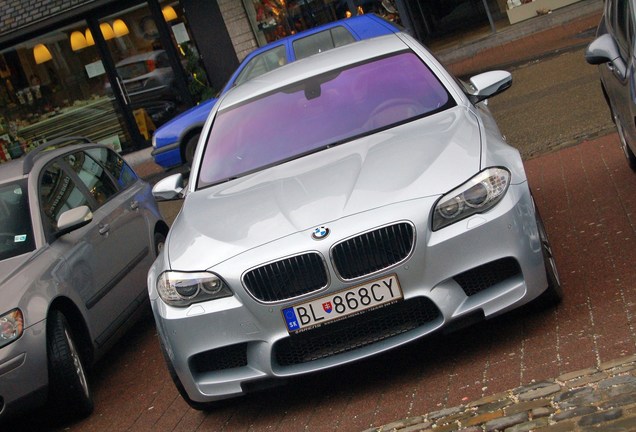 BMW M5 F10 2011