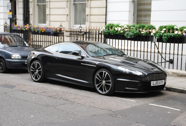 Aston Martin DBS