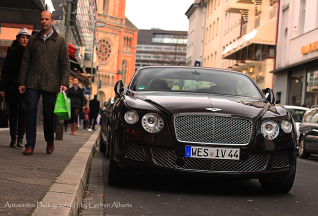 Bentley Continental GTC 2012