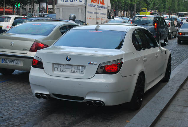 BMW M5 E60 2005