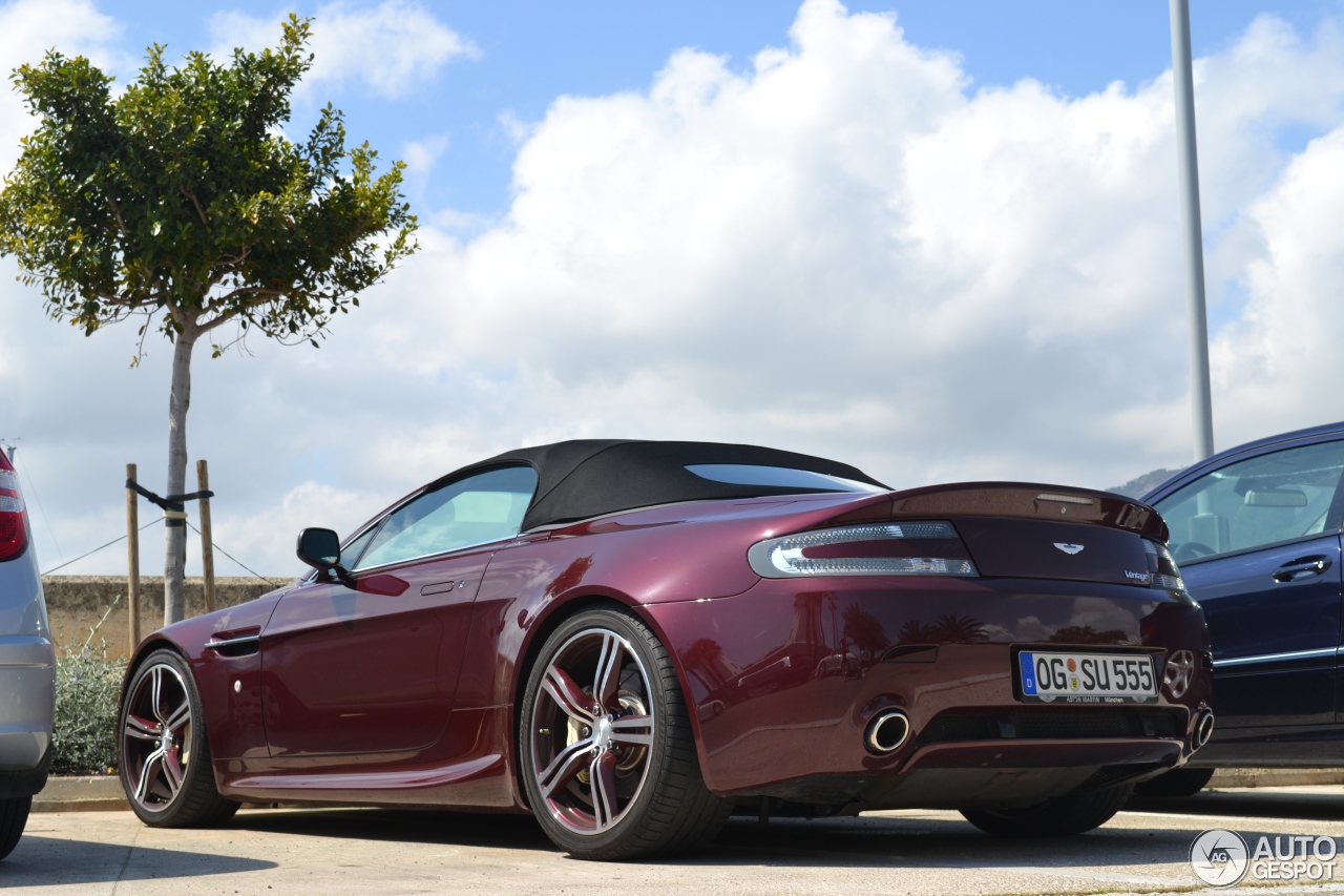 Aston Martin V8 Vantage Roadster