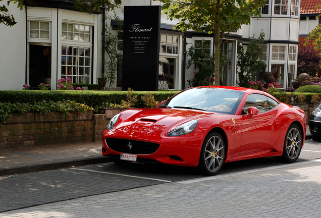 Ferrari California