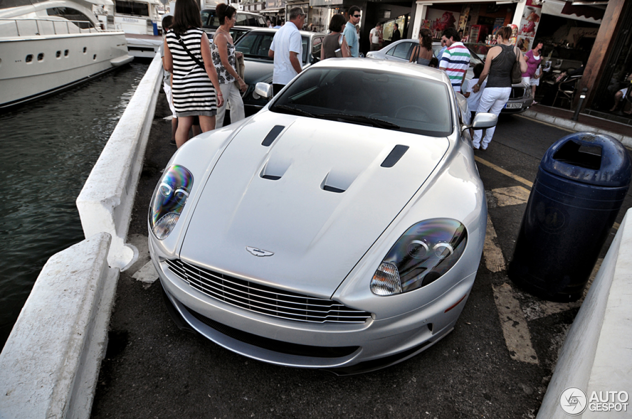 Aston Martin DBS