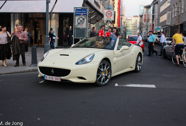 Ferrari California