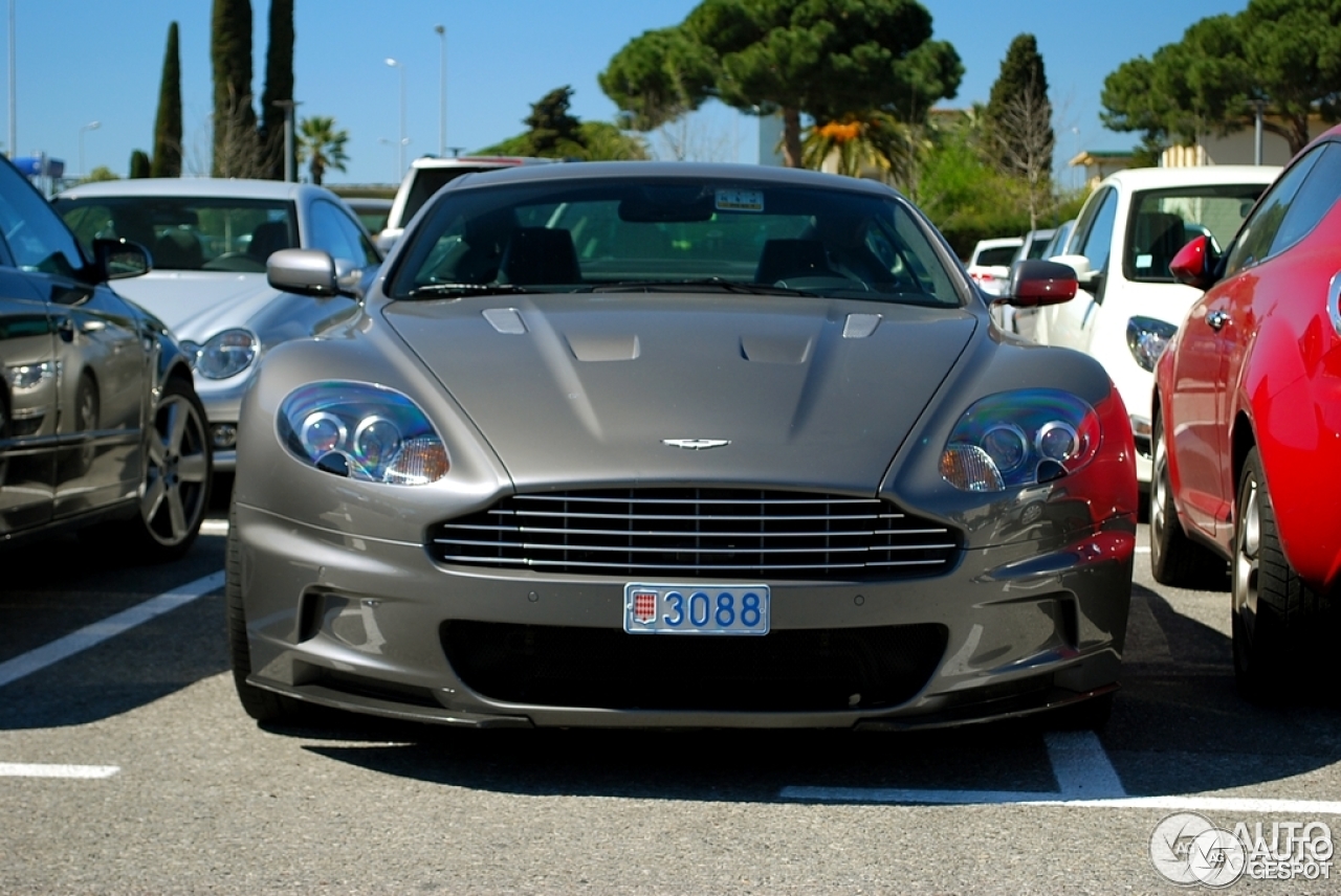 Aston Martin DBS