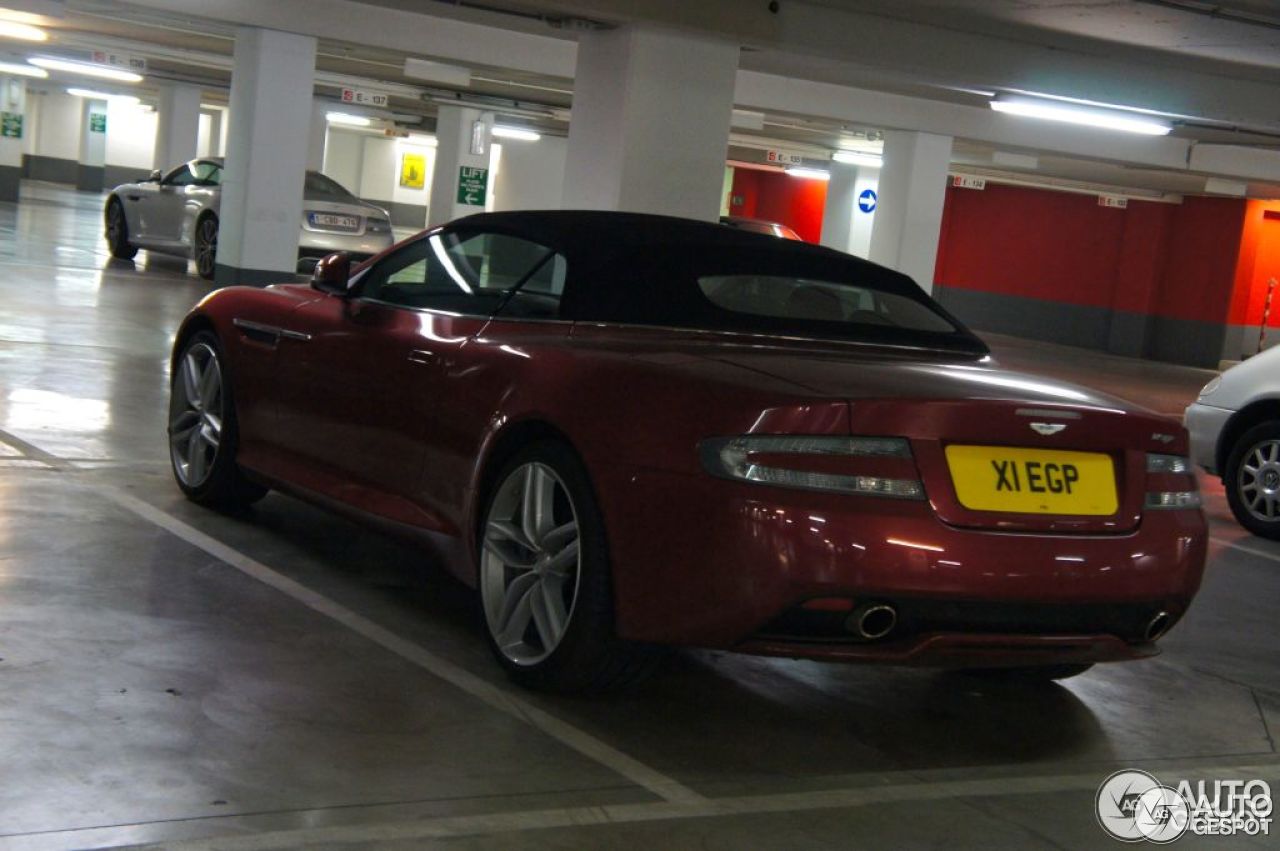 Aston Martin Virage Volante 2011