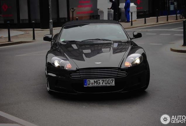 Aston Martin DBS Volante