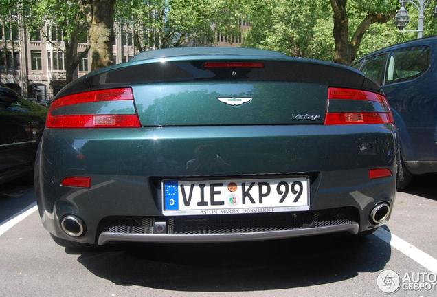 Aston Martin V8 Vantage Roadster