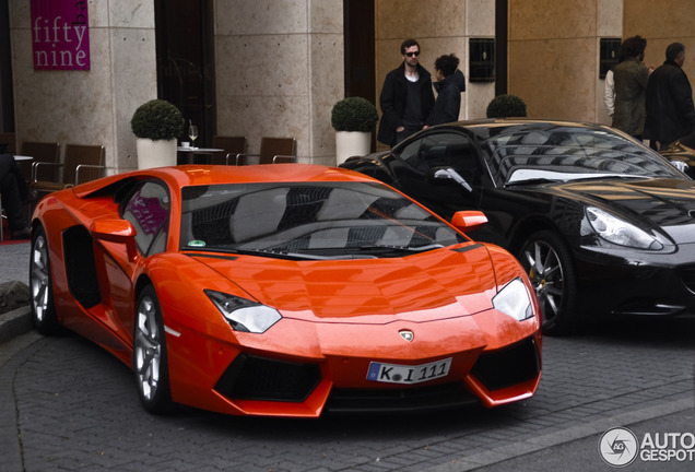 Lamborghini Aventador LP700-4