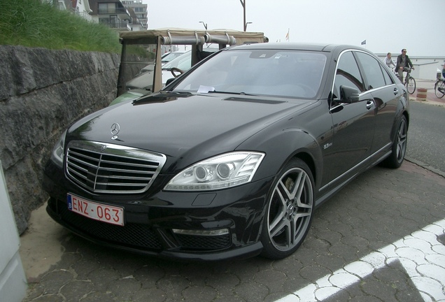 Mercedes-Benz S 63 AMG W221 2010