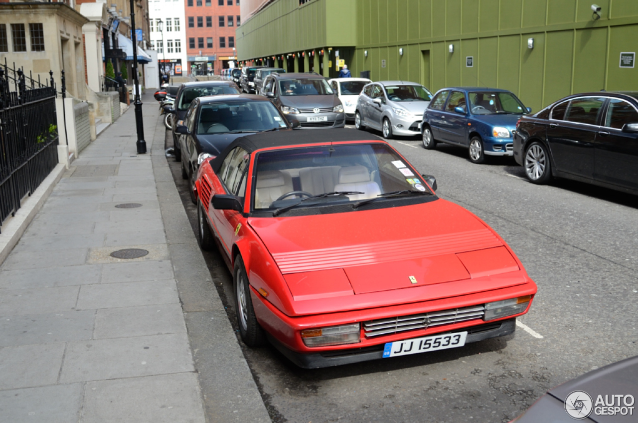 Ferrari Mondial 3.2 Cabriolet