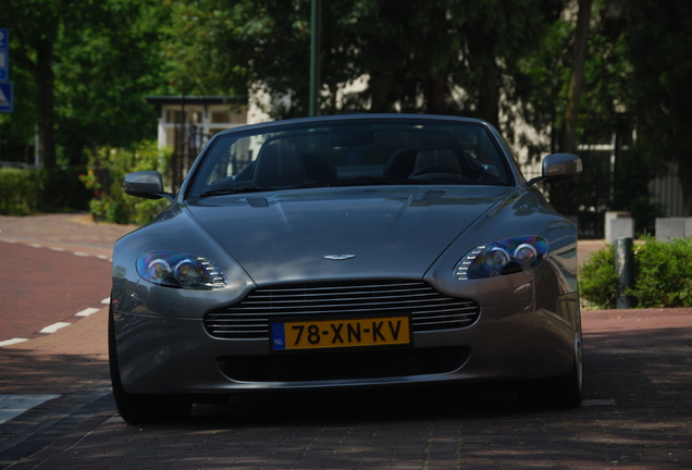 Aston Martin V8 Vantage Roadster