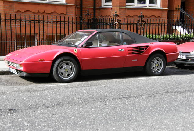 Ferrari Mondial 3.2 Cabriolet