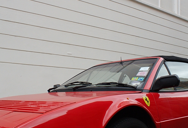 Ferrari Mondial 3.2 Cabriolet