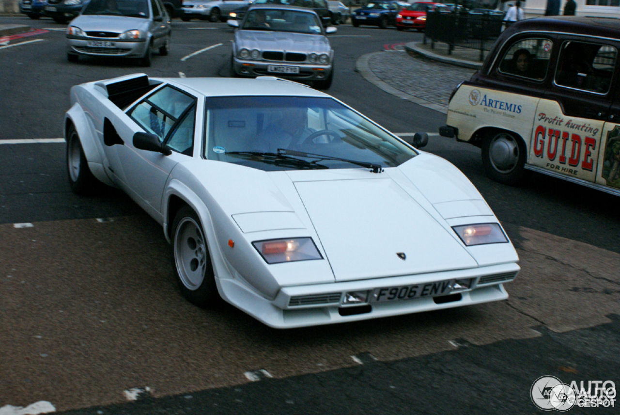 Lamborghini Countach 5000 Quattrovalvole