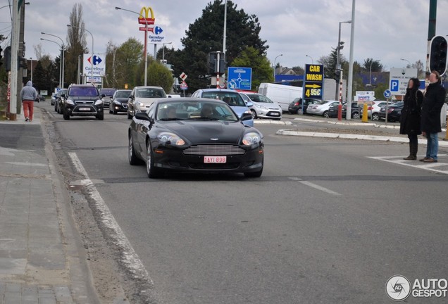 Aston Martin DB9