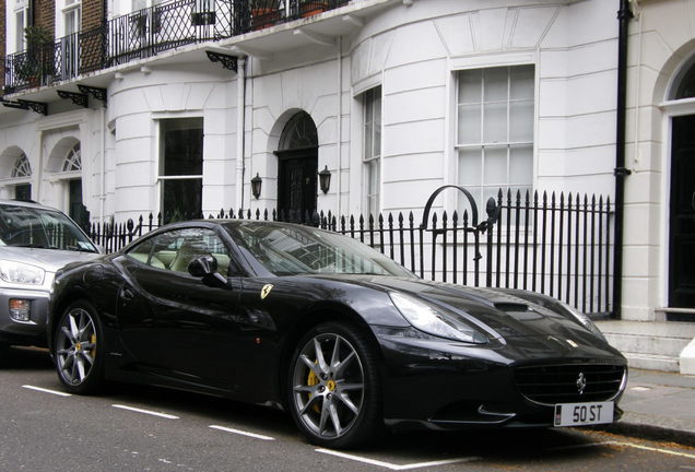 Ferrari California