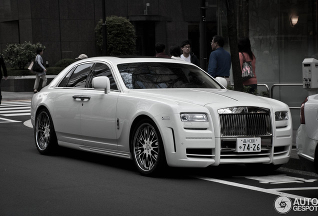 Rolls-Royce Mansory White Ghost Limited