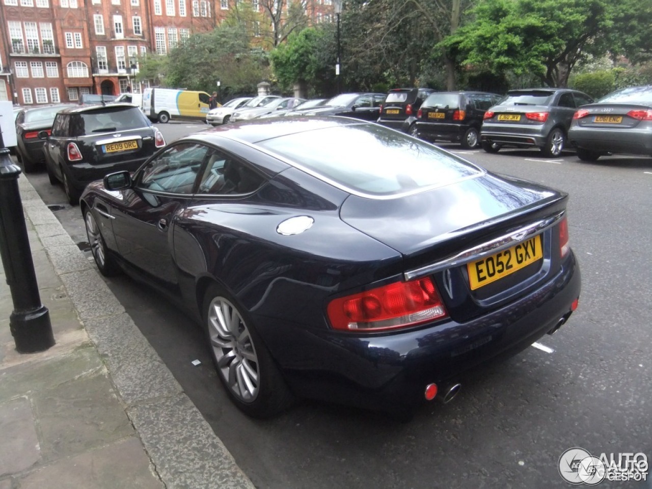 Aston Martin Vanquish