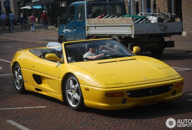 Ferrari F355 Spider