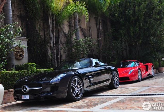 Mercedes-Benz SLS AMG Roadster