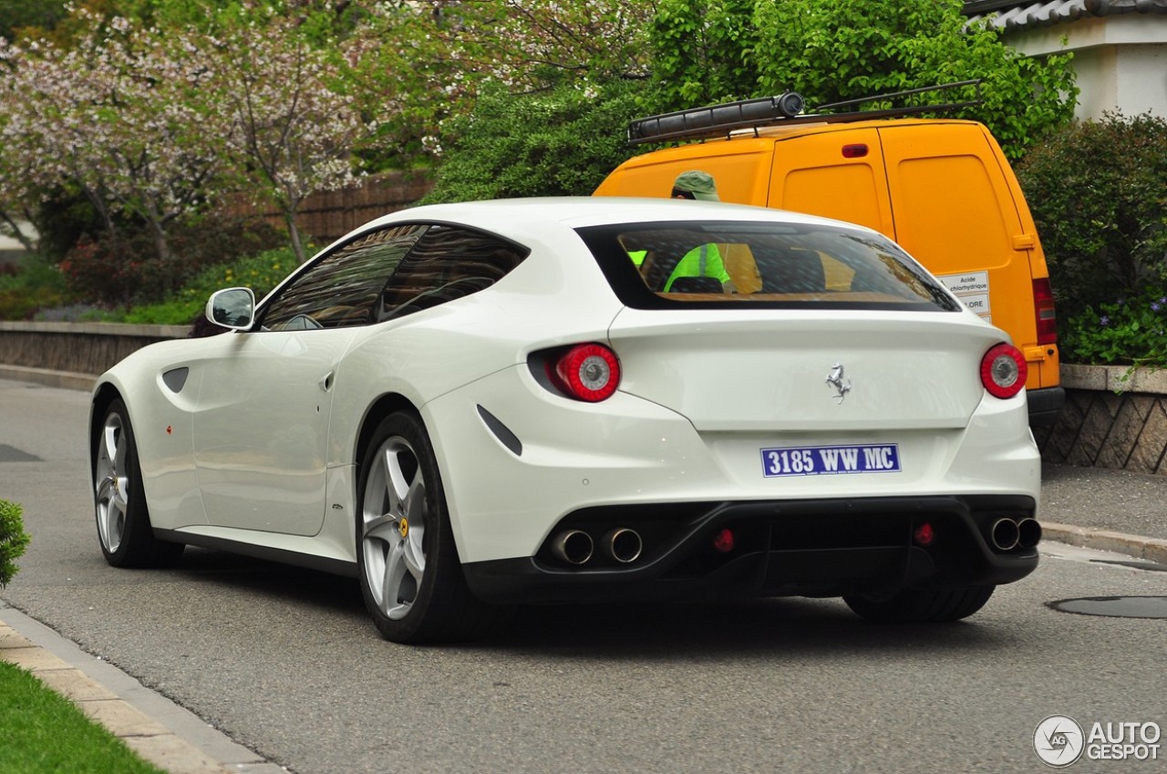 Ferrari FF