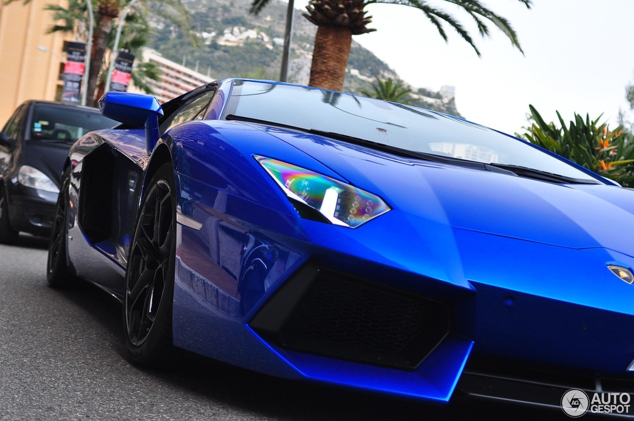 Lamborghini Aventador LP700-4