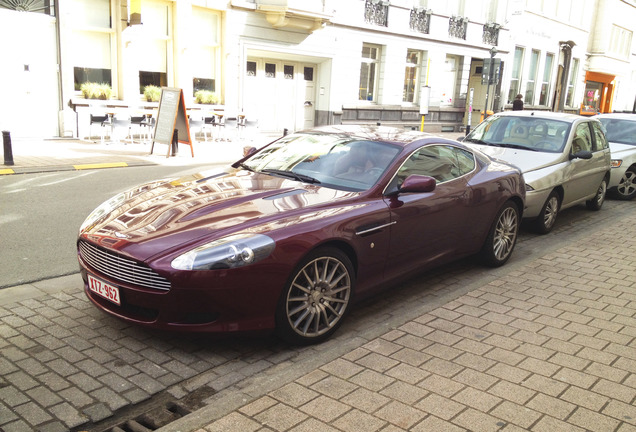 Aston Martin DB9