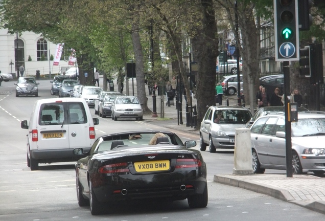 Aston Martin DB9 Volante