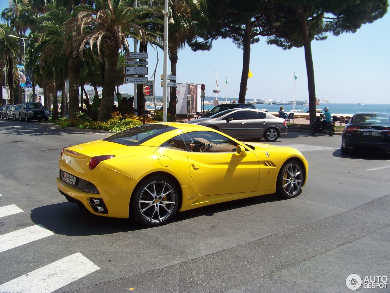 Ferrari California