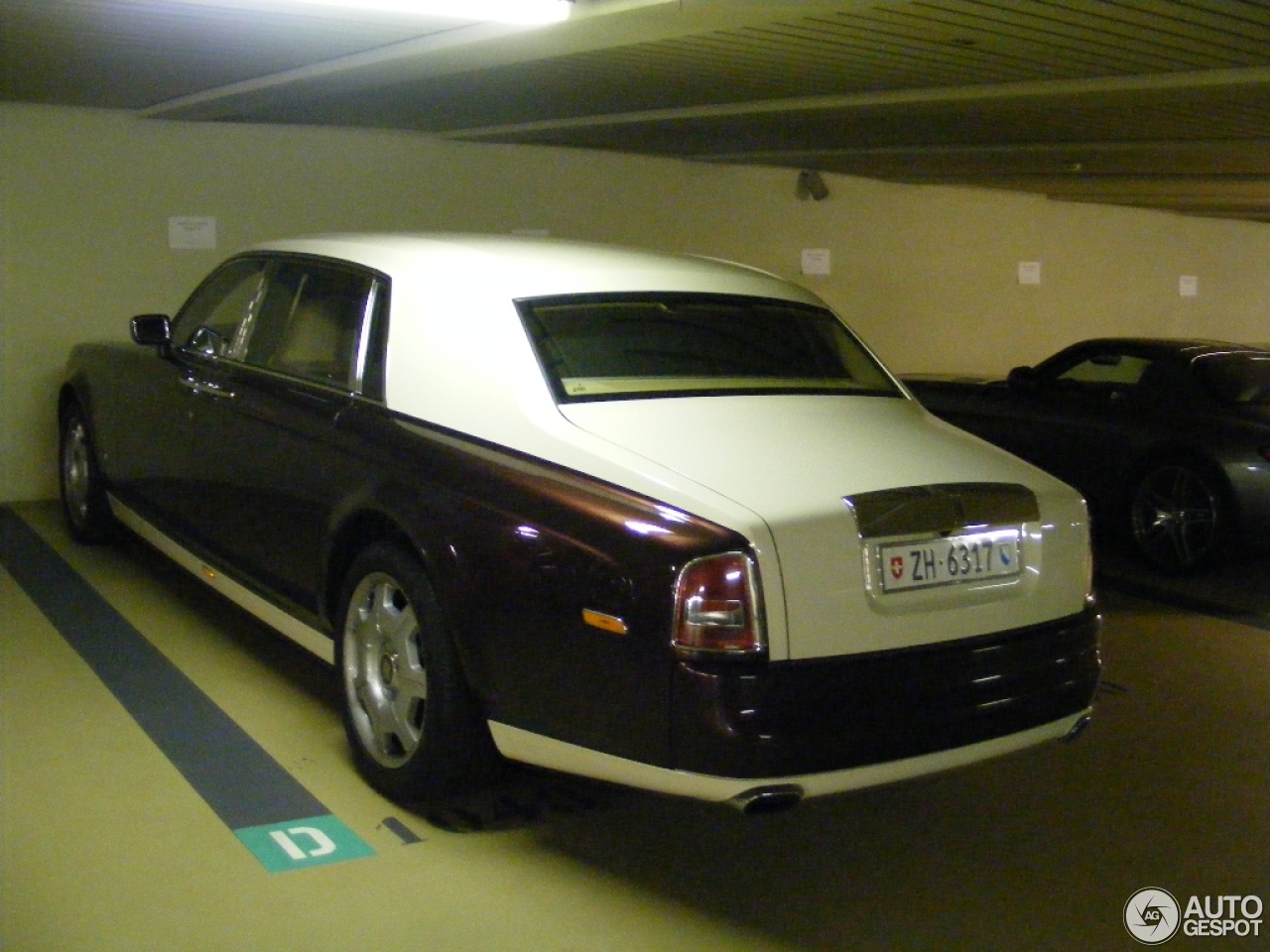 Rolls-Royce Phantom EWB