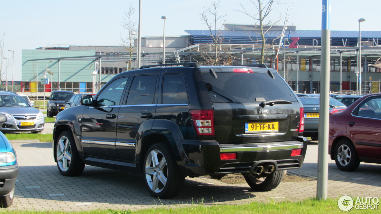 Jeep Grand Cherokee SRT-8 2005