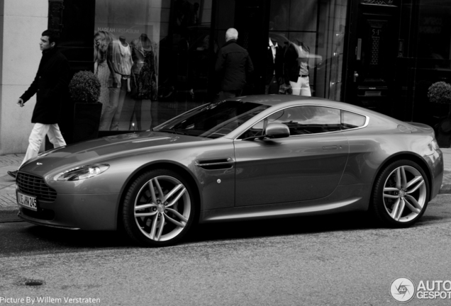 Aston Martin V8 Vantage N420