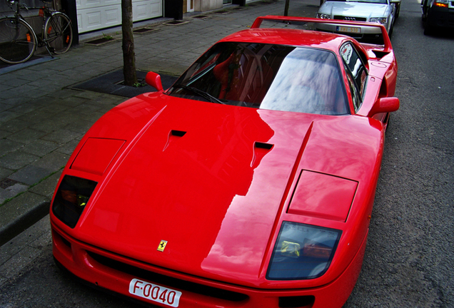 Ferrari F40