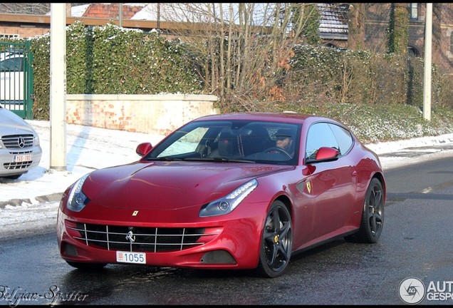 Ferrari FF