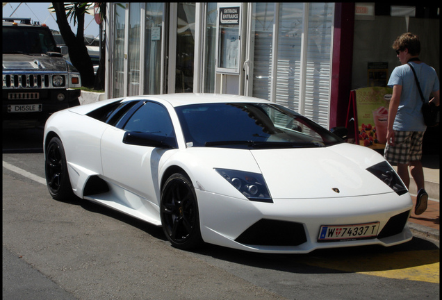 Lamborghini Murciélago LP640