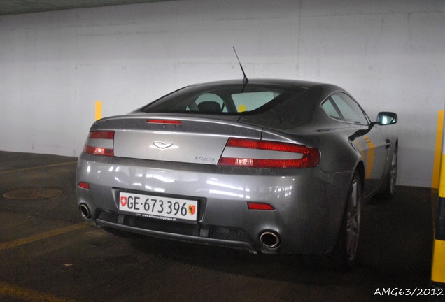 Aston Martin V8 Vantage