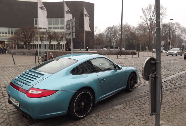 Porsche 997 Carrera 4 GTS