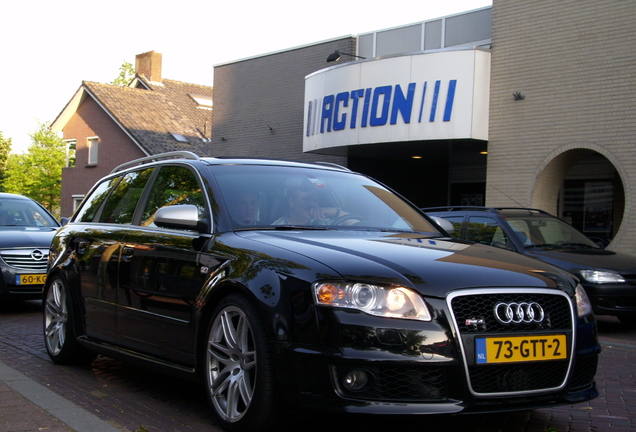 Audi RS4 Avant B7