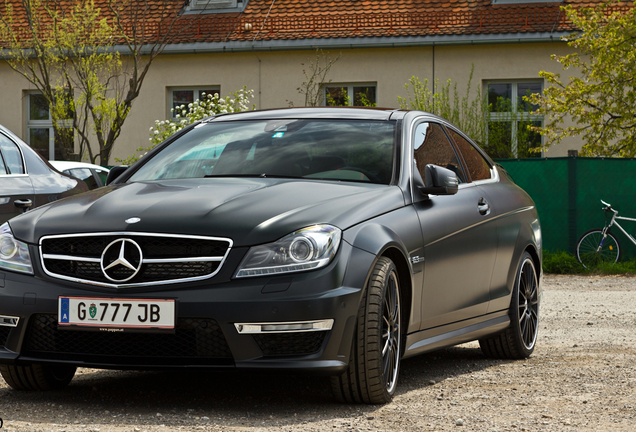 Mercedes-Benz C 63 AMG Coupé