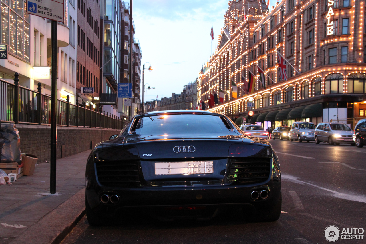 Audi R8