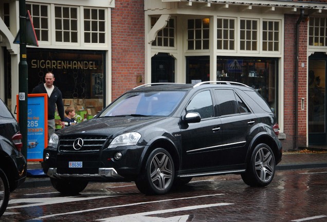 Mercedes-Benz ML 63 AMG W164 2009