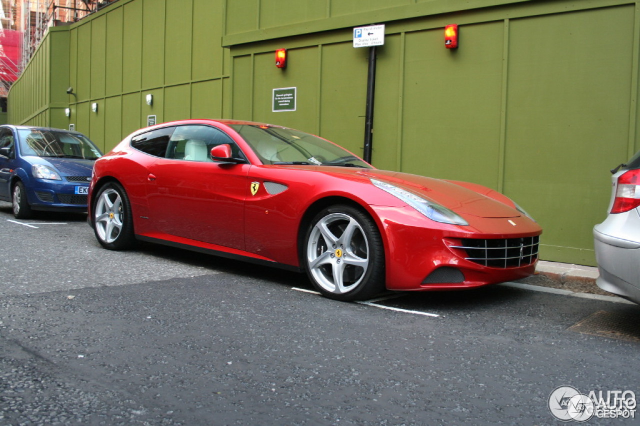 Ferrari FF