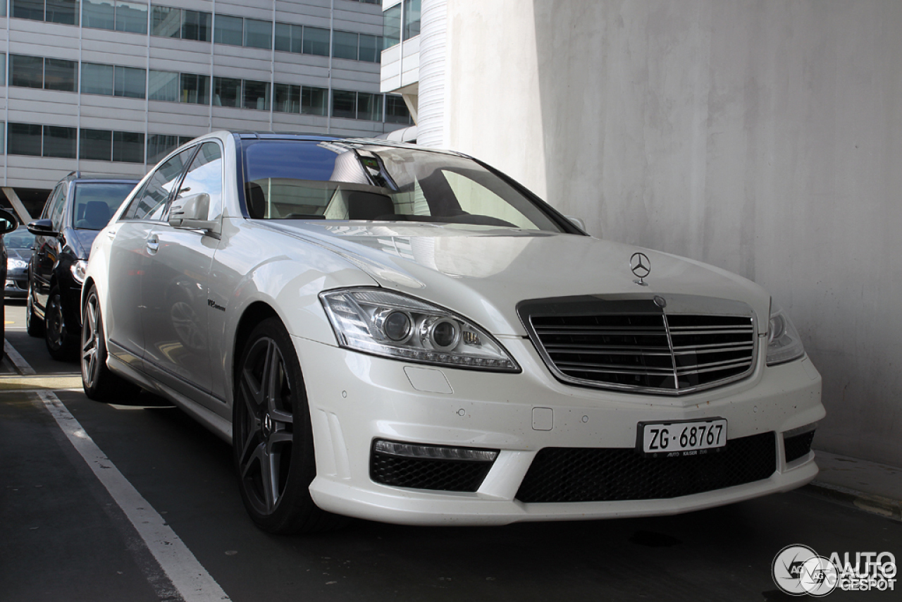 Mercedes-Benz S 65 AMG V221 2010