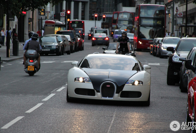 Bugatti Veyron 16.4 Perle de Sang