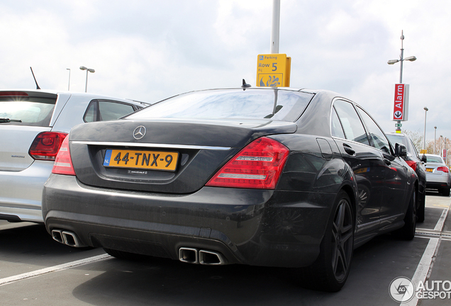 Mercedes-Benz S 63 AMG W221 2011