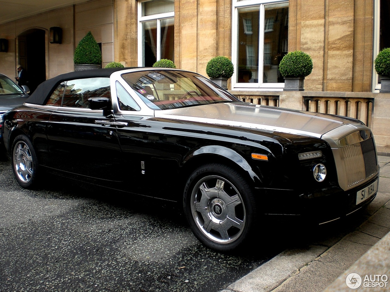 Rolls-Royce Phantom Drophead Coupé